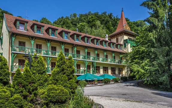 Hotel Bakony, Bakonybl