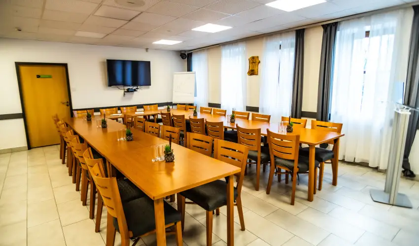 4 vszak Hegyihotel Mtrahza - Kedvezmnyes r csaldok rszreak (1 jtl)