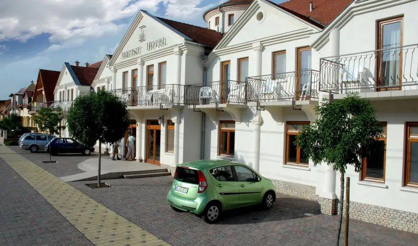 Ametiszt Hotel Harkány - Kedvezményes ár családok részéreak reggelis ellátással
