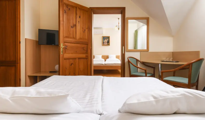 Ametiszt Hotel Harkány - Kedvezményes ár családok részéreak reggelis ellátással
