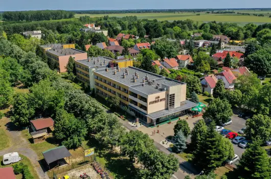 Apartman Hotel - Kedvezmnyes r csaldok rszreak reggelis elltssal (1 jtl)