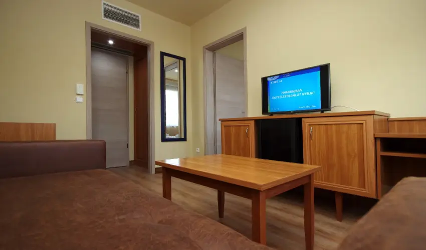 Aqua Hotel Gyula - Csaldbart ajnlat (min. 2 j)