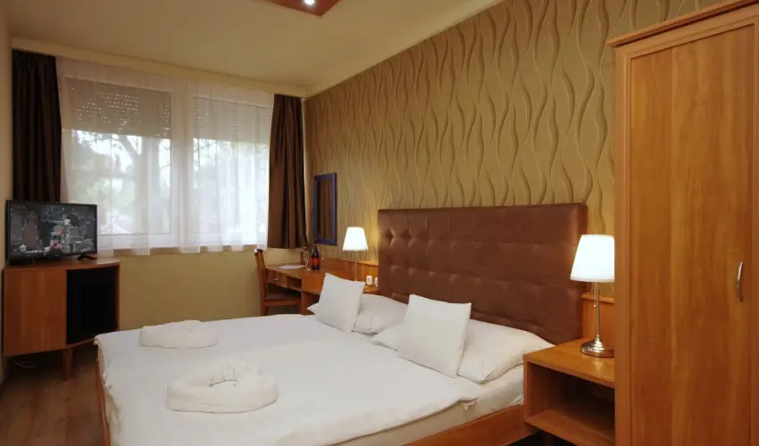 Aqua Hotel Gyula - Csaldbart ajnlat (min. 2 j)