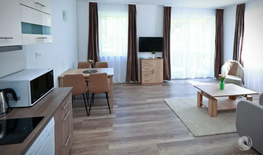 Aquarius Apartments Miskolctapolca - Kedvezm�nyes �r csal�dok r�sz�reak (1 �jt�l)