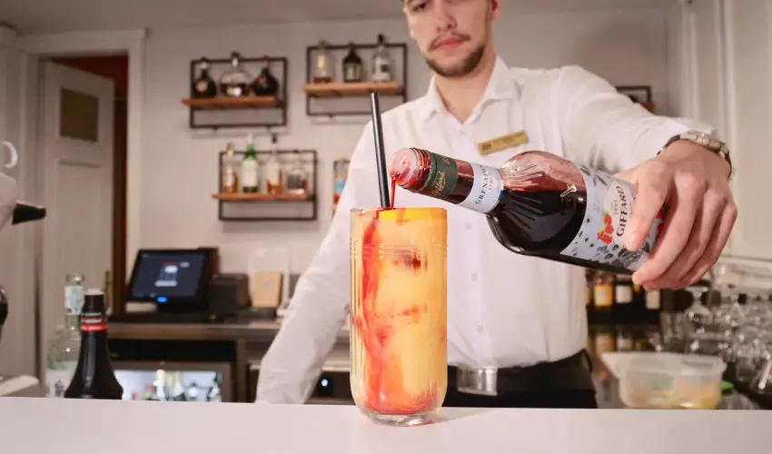 Aranyhomok Hotel Business & Relax Kecskem�t - Kedvezm�nyes �r csal�dok r�sz�reak f�lpanzi�s ell�t�ssal (1 �jt�l)