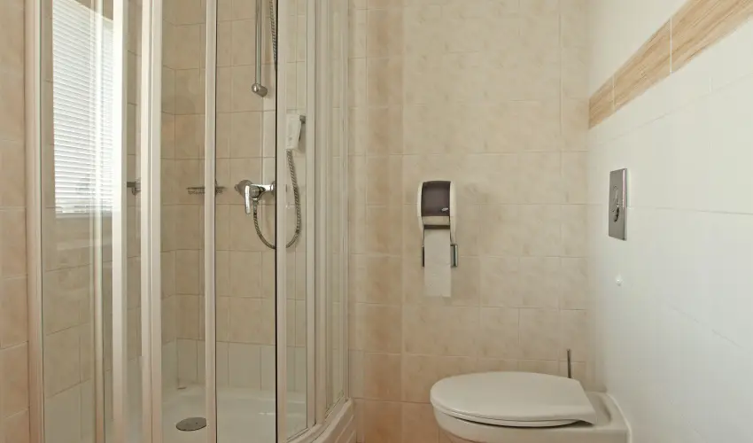 Aranyhomok Hotel Business & Relax Kecskem�t - Kedvezm�nyes �r csal�dok r�sz�reak f�lpanzi�s ell�t�ssal (1 �jt�l)