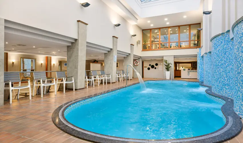 Aranyhomok Hotel Business & Relax Kecskem�t - El�refizet�si kedvezm�ny teljes ell�t�ssal (1 �jt�l)