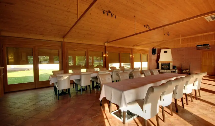 Arcanum Hotel Békéscsaba - Kedvezményes ár családok részéreak reggelis ellátással (1 éjtől)