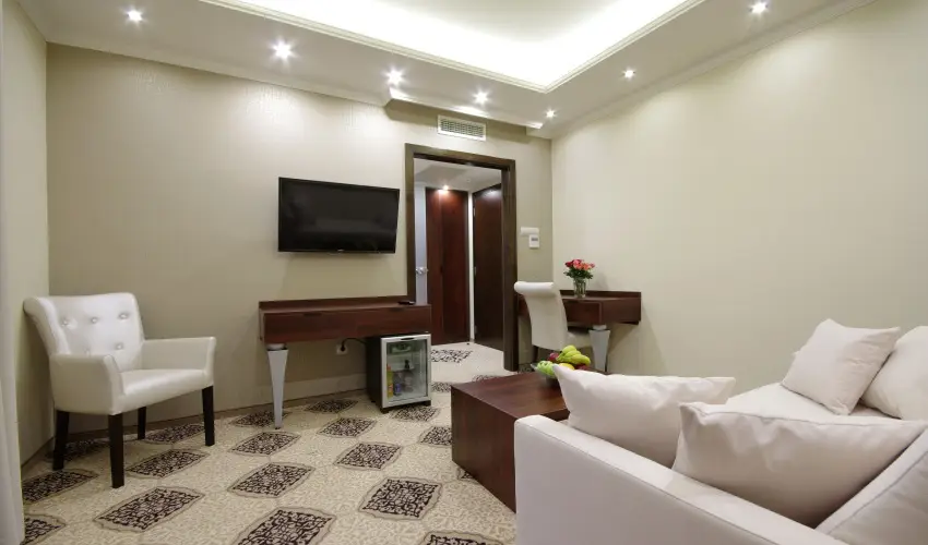 Arcanum Hotel Békéscsaba - Kedvezményes ár családok részéreak reggelis ellátással (1 éjtől)