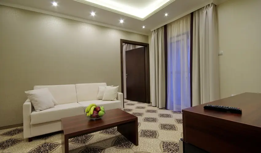 Arcanum Hotel B�k�scsaba - Fedezz�k fel B�k�scsab�t Munk�csy nyom�ban, f�rd�bel�p�vel (min. 2 �j)