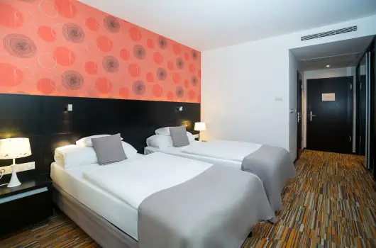 Art Hotel Szeged - Kedvezmnyes r csaldok rszre (1 jtl)