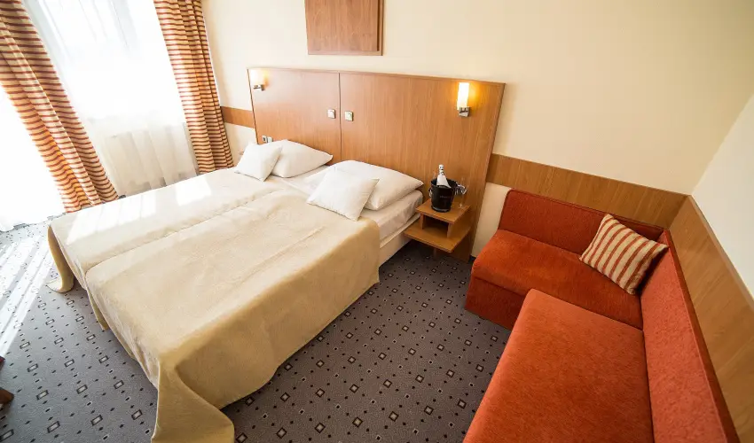 Art Hotel Zalakaros - Wellness a Csal�dnak (1 �jt�l)