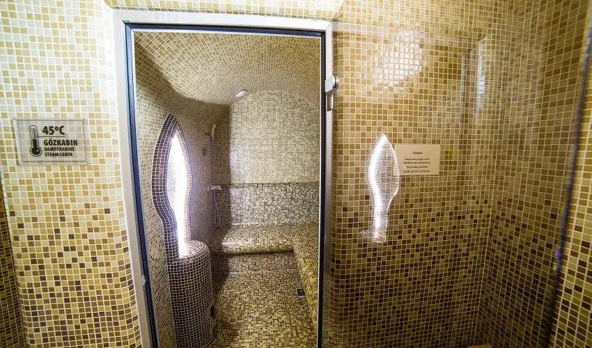 Art Hotel Zalakaros - Wellness a Csal�dnak (1 �jt�l)