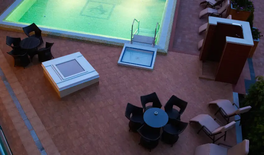 Hotel Atlantis Wellness & Conference Hajdszoboszl - Kedvezmnyes r flpanzis elltssal (min. 4 j)