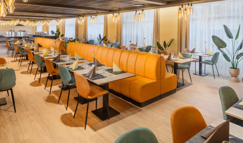 Hotel Atlantis Wellness & Conference Hajdszoboszl - Kedvezmnyes r flpanzis elltssal (min. 4 j)