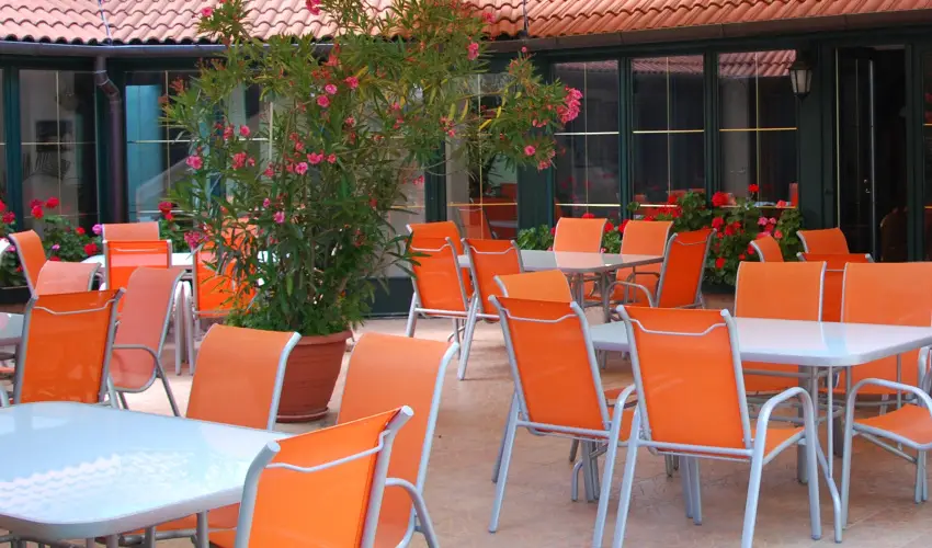 Bacchus Panzi Eger - Kedvezmnyes r csaldok rszreak reggelis elltssal (1 jtl)