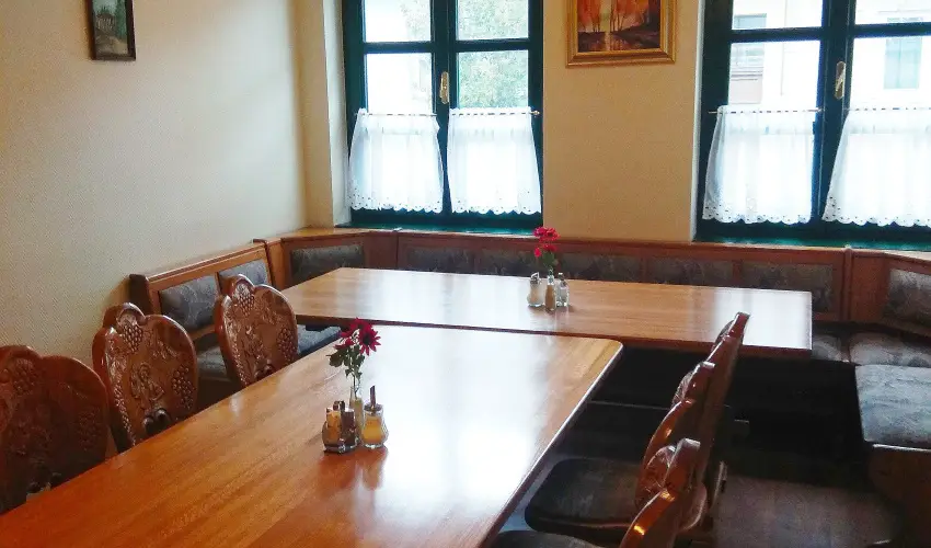 Bacchus Panzi Eger - Kedvezmnyes r csaldok rszreak reggelis elltssal (1 jtl)