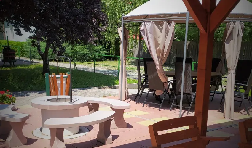 Bacchus Panzi Eger - Kedvezmnyes r csaldok rszreak reggelis elltssal (1 jtl)