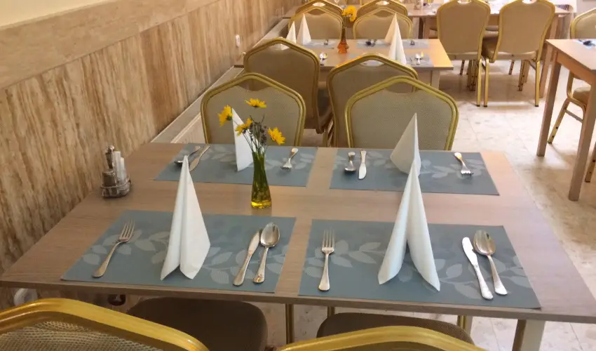 Bagolyvr Inrcs Inrcs - Wellness dls Budapest mellett (1 jtl)