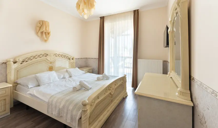 Bagolyvr Inrcs Inrcs - Wellness dls Budapest mellett (1 jtl)