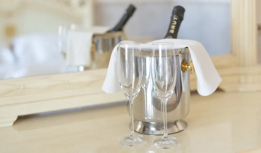 Bagolyvr Inrcs Inrcs - Wellness dls Budapest mellett (1 jtl)