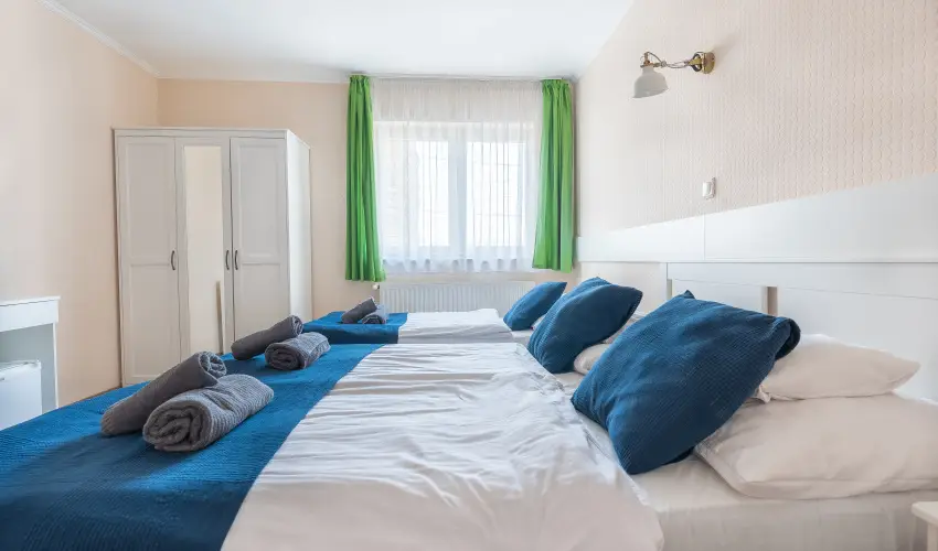 Bagolyvr Inrcs Inrcs - Wellness dls Budapest mellett (1 jtl)