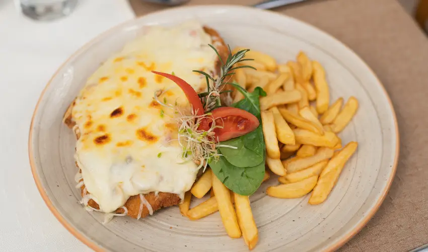 Bagolyvr Inrcs Inrcs - Wellness dls Budapest mellett (1 jtl)