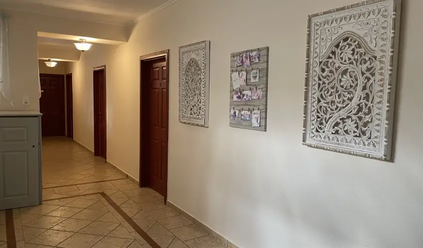 Bagolyvr Inrcs Inrcs - Wellness dls Budapest mellett (1 jtl)