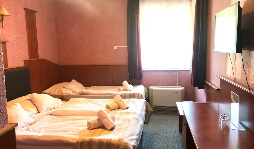 Bagolyvr Inrcs Inrcs - Wellness dls Budapest mellett (1 jtl)