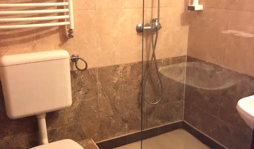 Bagolyvr Inrcs Inrcs - Wellness dls Budapest mellett (1 jtl)