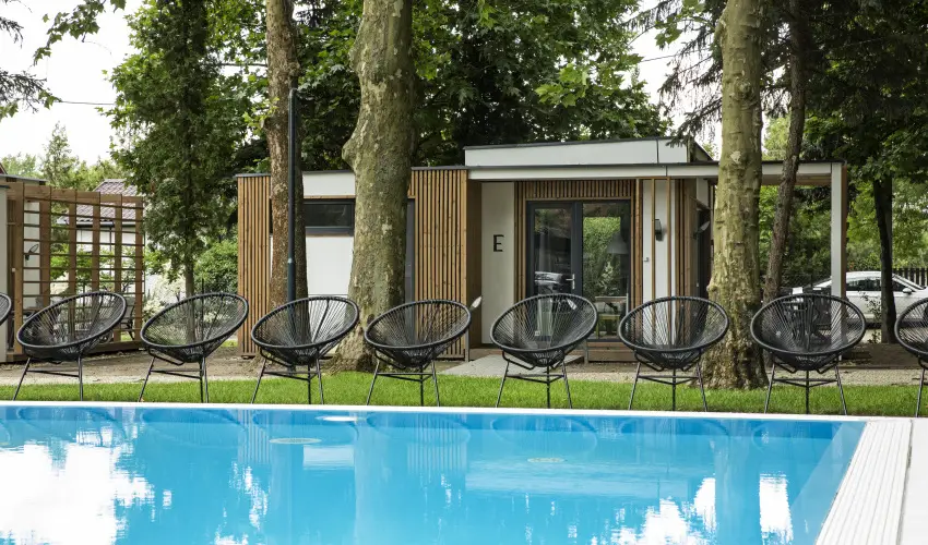 Barack Thermal Apartmanok Tiszakcske - Kedvezmnyes r csaldok rszreak a Natura apartmanban