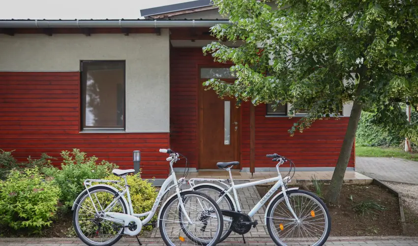 Barack Thermal Apartmanok Tiszakcske - Kedvezmnyes r csaldok rszreak a Natura apartmanban