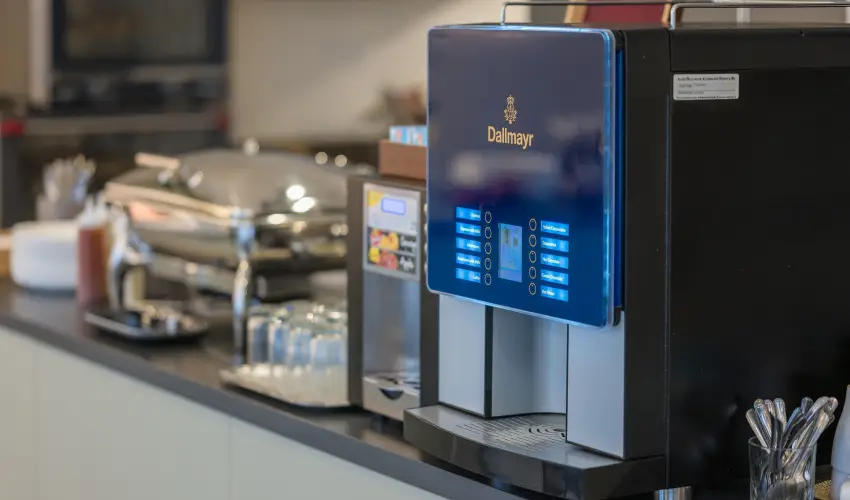 Baross City Hotel Budapest - Kedvezm�nyes aj�nlat reggelivel - teljes el�refizet�ssel