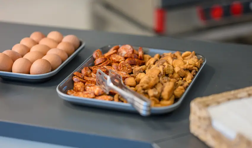 Baross City Hotel Budapest - Kedvezm�nyes aj�nlat reggelivel - teljes el�refizet�ssel