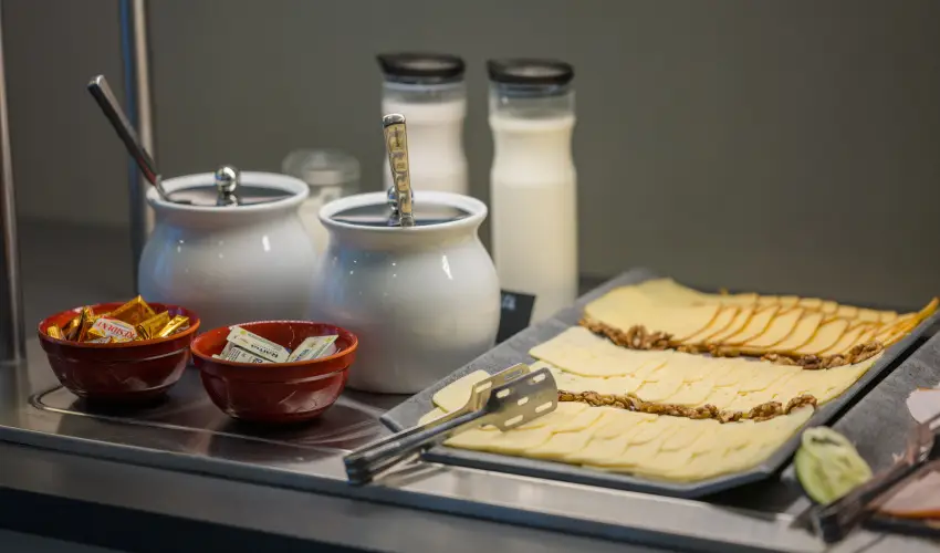 Baross City Hotel Budapest - Kedvezm�nyes aj�nlat reggelivel - teljes el�refizet�ssel