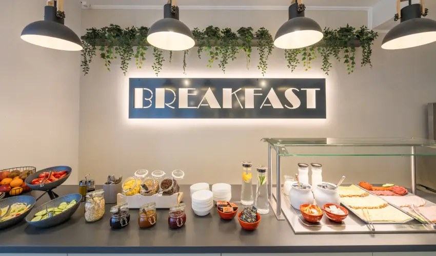 Baross City Hotel Budapest - Kedvezm�nyes aj�nlat reggelivel - teljes el�refizet�ssel