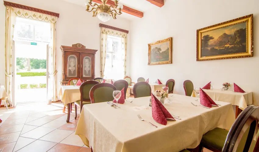 Batthy�ny Kast�lysz�ll� Zalacs�ny - Kedvezm�nyes �r csal�dok r�sz�reak f�lpanzi�s ell�t�ssal (1 �jt�l)