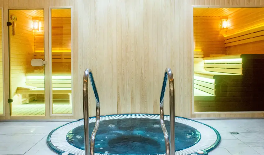 Batthy�ny Kast�lysz�ll� Zalacs�ny - Kedvezm�nyes �r csal�dok r�sz�reak f�lpanzi�s ell�t�ssal (1 �jt�l)