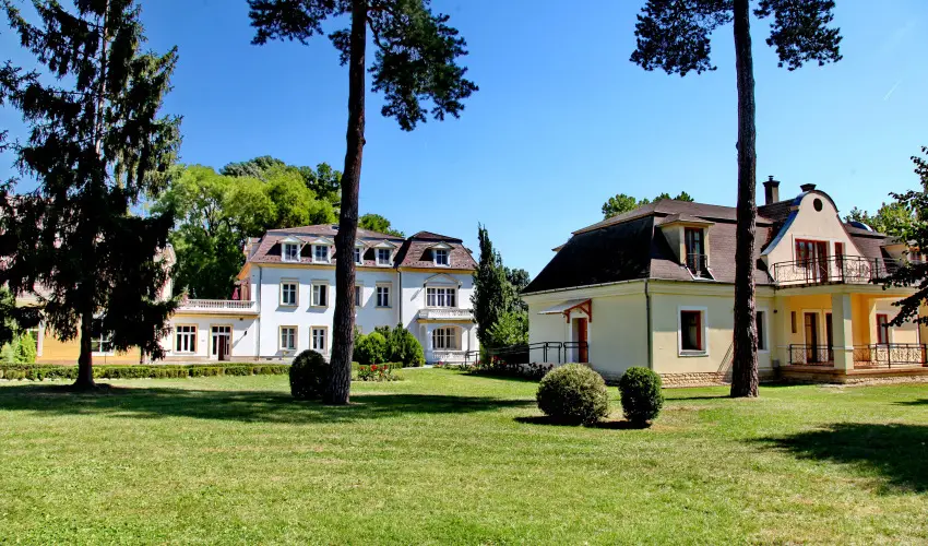 Batthy�ny Kast�lysz�ll� Zalacs�ny - Kedvezm�nyes �r csal�dok r�sz�reak f�lpanzi�s ell�t�ssal (1 �jt�l)