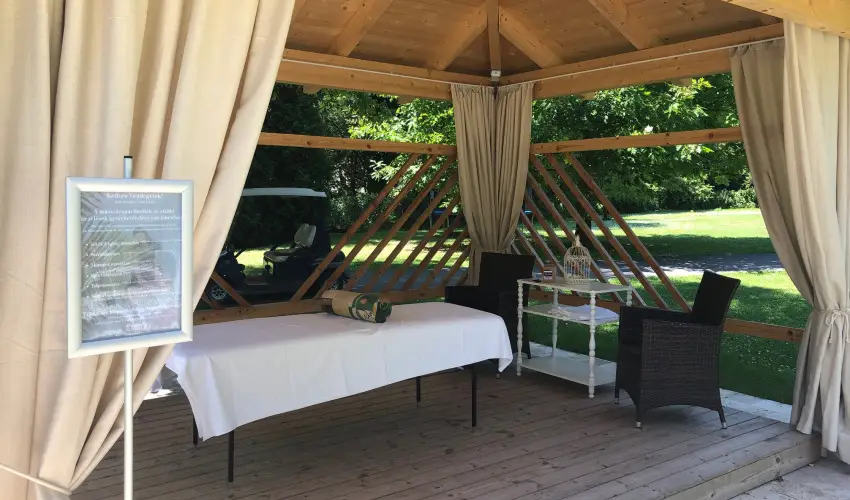 Batthy�ny Kast�lysz�ll� Zalacs�ny - Kedvezm�nyes �r csal�dok r�sz�reak f�lpanzi�s ell�t�ssal (1 �jt�l)