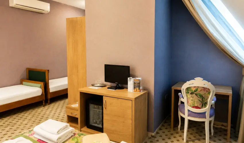 Batthy�ny Kast�lysz�ll� Zalacs�ny - F�lpanzi�s aj�nlat (1 �jt�l)