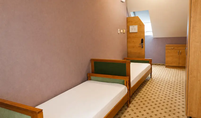 Batthy�ny Kast�lysz�ll� Zalacs�ny - F�lpanzi�s aj�nlat (1 �jt�l)