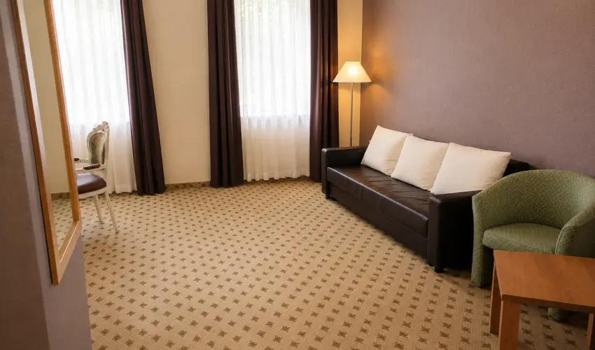 Batthy�ny Kast�lysz�ll� Zalacs�ny - F�lpanzi�s aj�nlat (1 �jt�l)