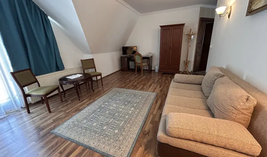 Batthy�ny Kast�lysz�ll� Zalacs�ny - F�lpanzi�s aj�nlat (1 �jt�l)