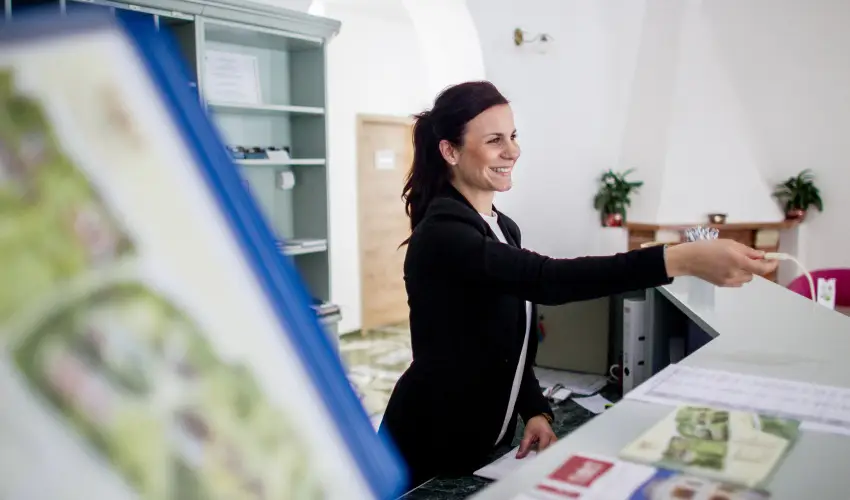 Batthy�ny K�ria Zalacs�ny - Kedvezm�nyes �r csal�dok r�sz�reak f�lpanzi�s ell�t�ssal (1 �jt�l)