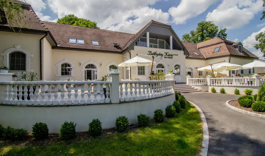 Batthy�ny K�ria Zalacs�ny - Kedvezm�nyes �r csal�dok r�sz�reak f�lpanzi�s ell�t�ssal (1 �jt�l)