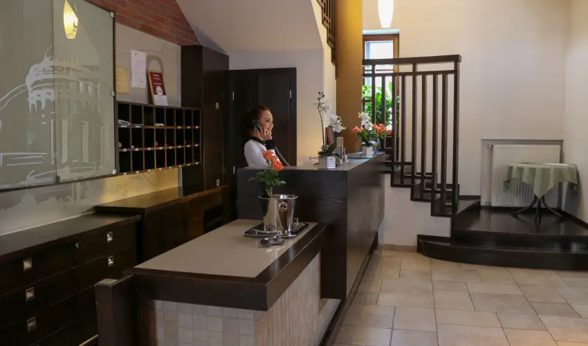 Bazilika alatti Panzi Esztergom - szi-tli feltltds teljes elltssal a Bazilika szomszdsgban (min. 2 j)