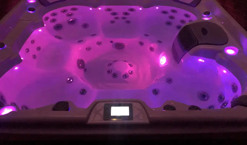 Bazilika alatti Panzi Esztergom - szi-tli feltltds teljes elltssal a Bazilika szomszdsgban (min. 2 j)