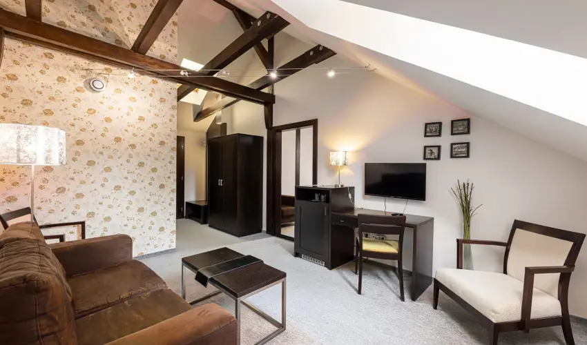 Bazilika alatti Panzi Esztergom - szi-tli feltltds teljes elltssal a Bazilika szomszdsgban (min. 2 j)