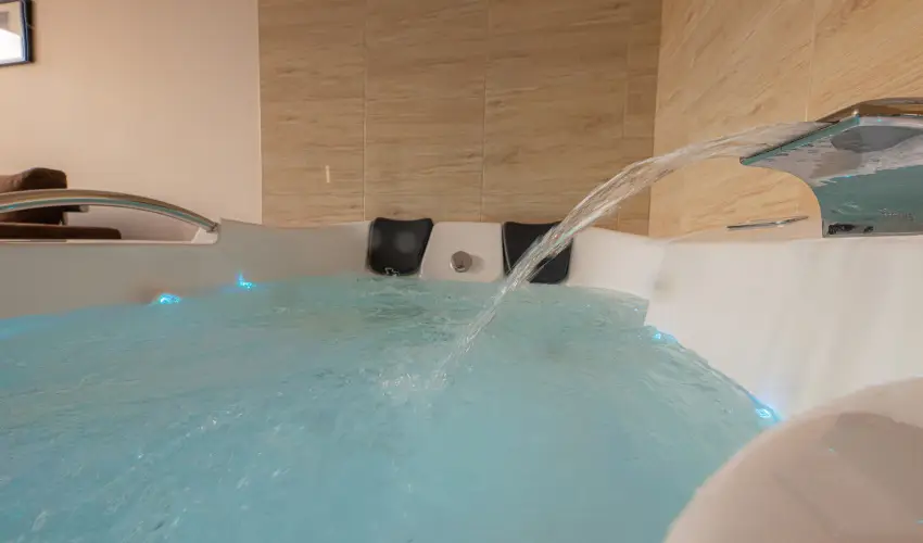 Bazilika alatti Panzi Esztergom - szi-tli feltltds teljes elltssal a Bazilika szomszdsgban (min. 2 j)